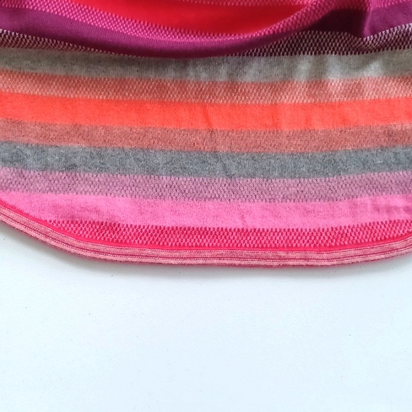 ZAKET & PLOVER Striped Curved Sweater, Women's, Size S - Picture 6 of 11